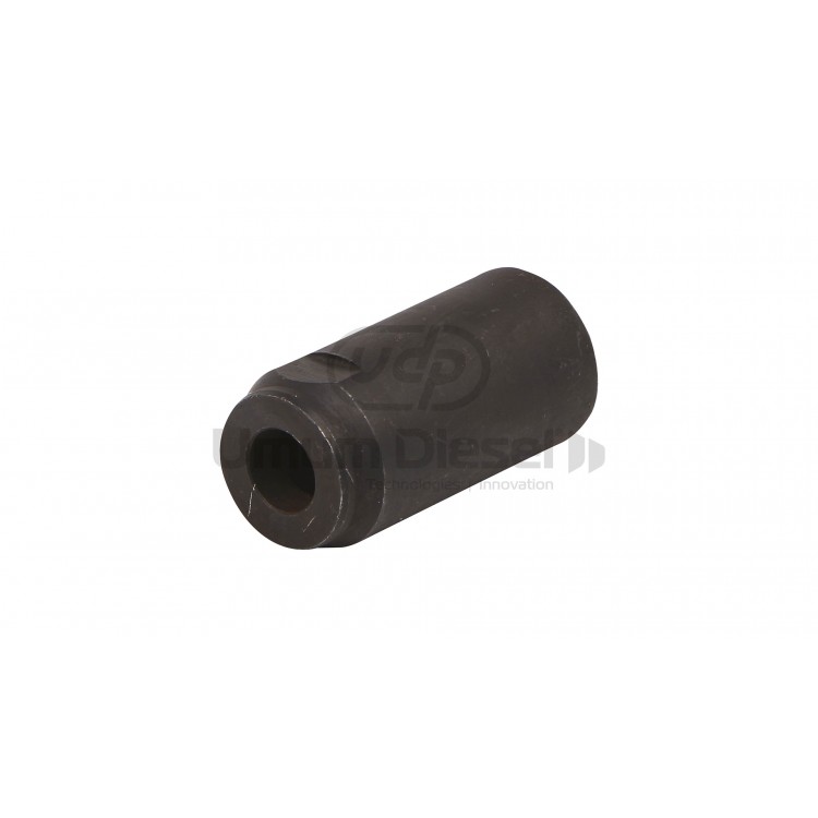 Isuzu Enjektör Alt Tutucu